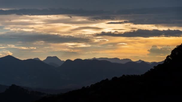 Watch Sun Sets Stunning Mountain Range Casting Beautiful Silhouettes Colorful — Stock Video