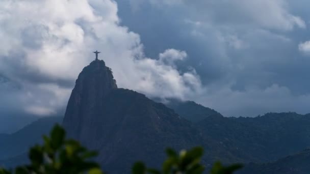 Timelapse Christ Redeemer Rio Swaying Tree Branches Dark Clouds Ideal — Stock Video