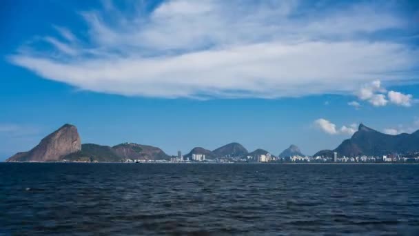 Bedøvelse Timelapse Rio Janeiros Bugten Byder Sugarloaf Mountain Kristus Forløseren – Stock-video
