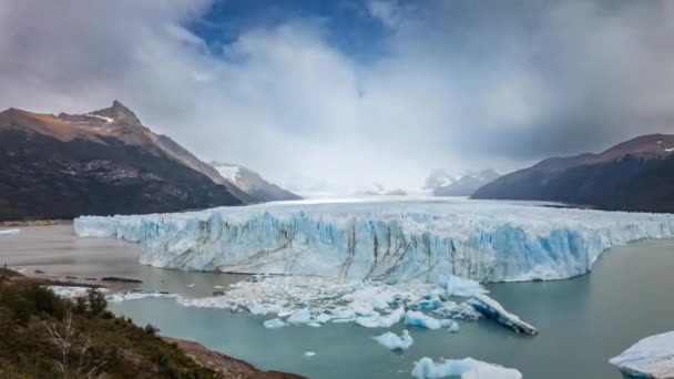 Zeitraffer Video Vom Perito Moreno Gletscher Zeigt Wechselnden Himmel Und — Stockvideo