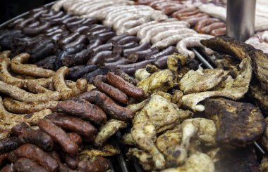 Izgara domuz ve ateş.