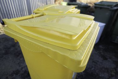 Geri dönüşüm detayları ve çevrenin bakımı, doğanın korunması