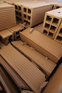 İnşaat ve mimari için kırmızı tuğlaların ayrıntıları