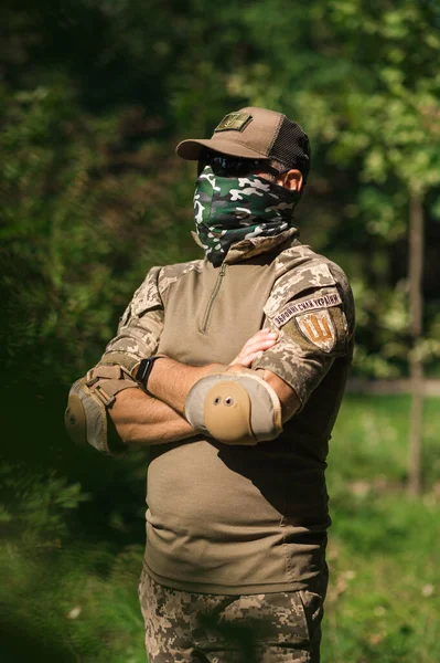 Soldado Uniforme Protector Uniforme Camuflagem Protetora Almofadas Cotovelo Joelheiras Para Fotos De Bancos De Imagens