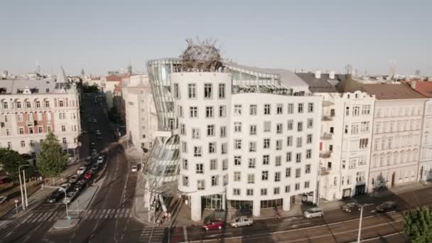 Tańczący Dom Praga Widok Drona Wysokiej Jakości Materiał — Wideo stockowe