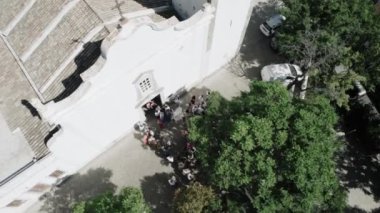 Portekiz 'deki Katolik kilisesi, insansız hava aracı manzaralı. Yüksek kalite 4k görüntü