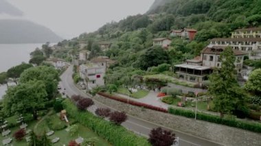 Como Gölü ve evlerin havadan çekilmiş görüntüleri. Yüksek kaliteli FullHD görüntüler