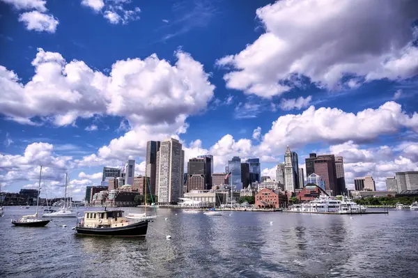 波士顿 麻萨诸塞州 波士顿海港的天际线 免版税图库照片