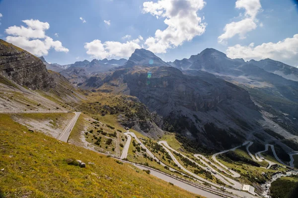 Berglandweg Stelvio Pass Alpen Stockafbeelding