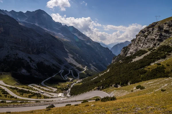 Berglandweg Stelvio Pass Alpen Rechtenvrije Stockafbeeldingen