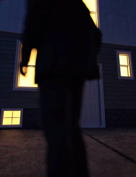 Одинокий Человек Костюме Стоит Возле Освещенного Дома Сумерках Вид Сзади — стоковое фото