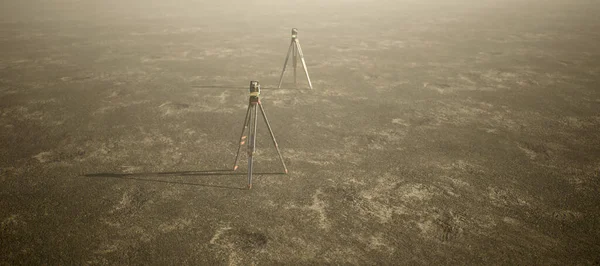 Zwei Landvermessungsingenieure Auf Stativ Stehen Auf Einer Weiten Flachen Landschaft — Stockfoto