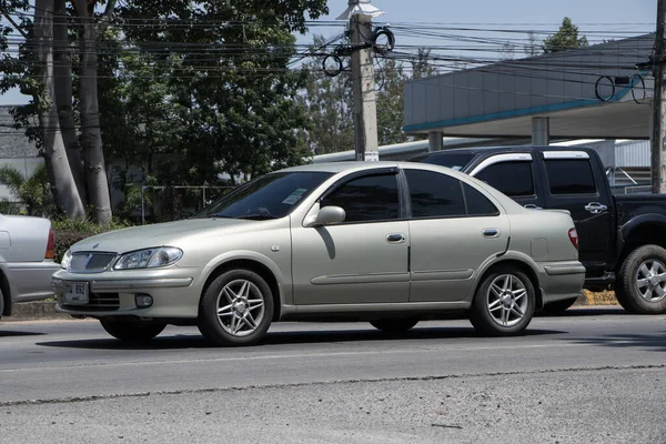 Chiangmai Tajlandia Maja 2023 Prywatny Stary Samochód Nissan Sunny Drodze — Zdjęcie stockowe