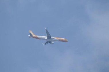 Chiangmai, Tayland - 11 Temmuz 2022: 9V-NCI Airbus A321NEO Tiger Air. Chiangmai havaalanından Singapur 'a hareket et..