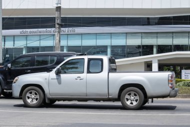 Chiangmai, Tayland - 21 Ağustos 2023: özel pikap, Ford Ranger. 1001 numaralı yolda, Chiangmai şehrinden 8 km uzakta..