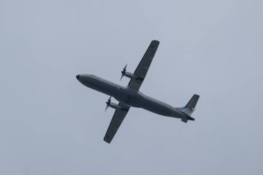 Chiangmai, Tayland - 26 Ağustos 2023 Kraliyet Tayland Hava Kuvvetleri ATR72-500. Chiangmai Havaalanı 'ndan..