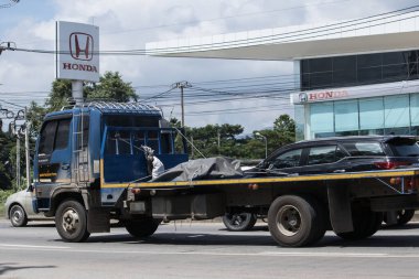 Chiangmai, Tayland - 29 Ağustos 2023 Er Hino Kargo Kamyonu. Fotoğraf 1001 nolu yolda, Chiangmai, Tayland 'a 8 km uzaklıkta..