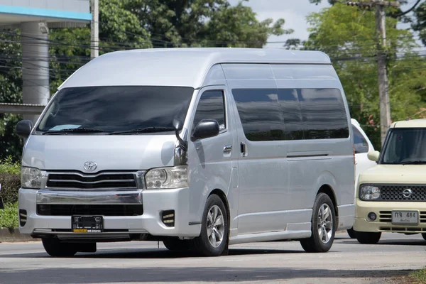 Chiangmai Tailândia Setembro 2023 Private Toyota Commuter Van Foto Estrada — Fotografia de Stock