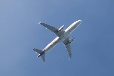 Chiangmai, Tayland - 2 Ekim 2023: HS-TXH Airbus A320-200 Thai Smile Airway. Chiangmai havaalanından Bangkok Suvarnabhumi 'ye hareket et..