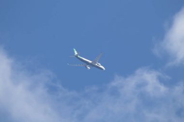 Chiangmai, Tayland - 2 Kasım 2023: B-16339 Airbus A330-300 EvaAir. Chiangmai Havaalanı 'ndan Taipei Tayvan' a kalkış..