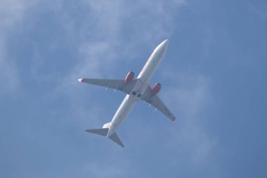 Chiangmai, Tayland - 10 Kasım 2023: HS-LVK Boeing 737-900ER Tayland Lionair Havayolları. Chiangmai havaalanından Bangkok 'a hareket et..