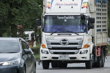 Chiangmai, Tayland - 12 Eylül 2023: Er Hino Kargo Truck. Fotoğraf 1001 nolu yolda, Chiangmai, Tayland 'a 8 km uzaklıkta..