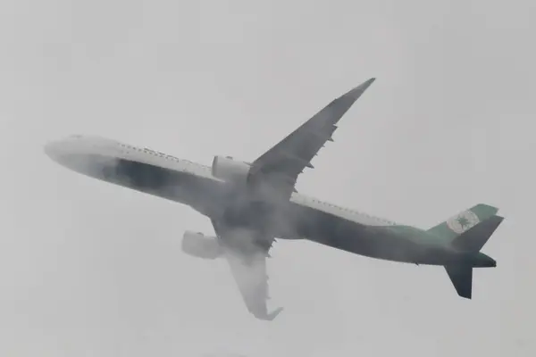 stock image Chiangmai, Thailand -  July 29 2024: B-16226 Airbus A321 of EvaAir. take off from Chiangmai Airport to taipei Taiwan.