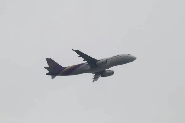 stock image Chiangmai, Thailand -  Auguest  15 2024:HS-TXA  Airbus A320-200 of Thai Airway. Take off from Chiangmai airport to Bangkok Suvarnabhumi.