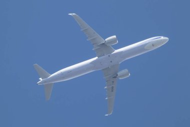 Chiangmai, Tayland - 23 Aralık 2023: B-18106 Airbus A321 Çin Havayolları. Chiangmai Havaalanı 'ndan Taipei Tayvan' a kalkış..