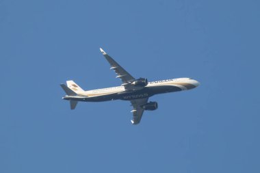 Chiangmai, Tayland - 20 Ocak 2024: B-58207 Airbus A321 Starlux Havayolu. Chiangmai Havaalanı 'ndan Taipei Tayvan' a kalkış..