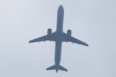 Chiangmai, Tayland - 17 Mayıs 2024: B-18110 Airbus A321 Çin Havayolları. Chiangmai Havaalanı 'ndan Taipei Tayvan' a kalkış..