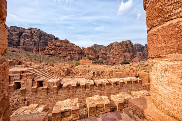 古代都市ペトラの遺跡 ヨルダン王国 高品質の写真 — ストック写真