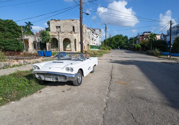 Ford Thunderbird 1959 Mejor Distrito Habana Cuba Foto Alta Calidad Imágenes de stock libres de derechos