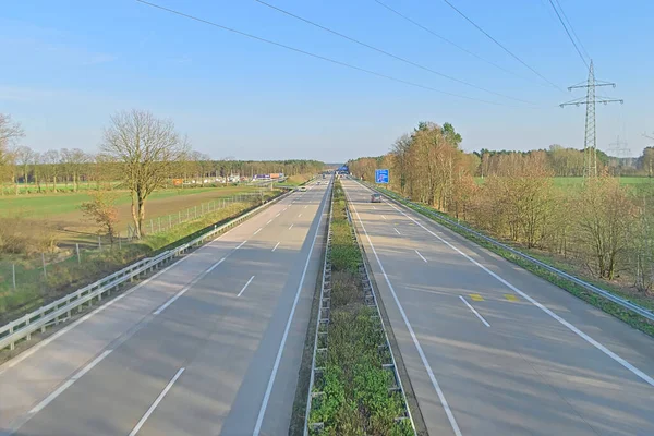 Almanya Otoban Yol Üzerindeki Köprüden Görünümü Araba Hareketi — Stok fotoğraf