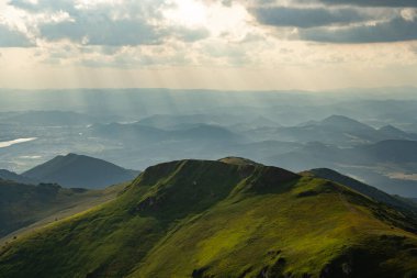 Hleb 'den Mala Fatra' nın Altın Saat Panoraması