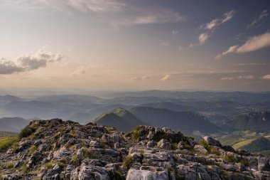 Hleb 'den Mala Fatra' nın Altın Saat Panoraması