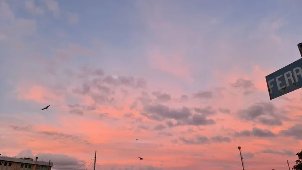 Genova Italy Januaru 2023 Dramatic Sky Orange Clouds City Dawn — Stock Photo, Image