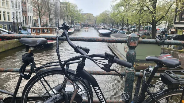 Άμστερνταμ Ολλανδία Απριλίου 2023 Ανακαλύπτοντας Την Πόλη Του Άμστερνταμ Την — Φωτογραφία Αρχείου