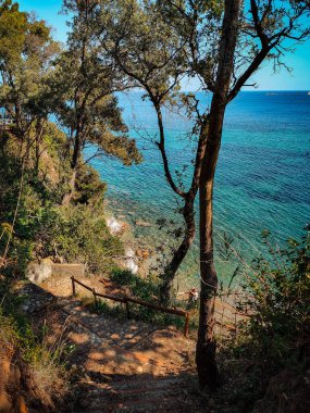 Elba Adası 'nın güzellikleri üzerine harika bir manzara