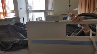 Hastane yatak koridoru hasta odası patoloji kliniği