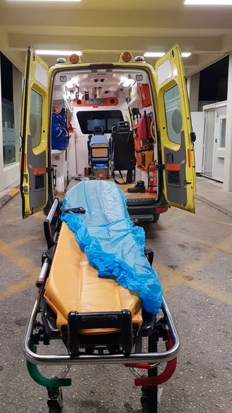 Ambulance Nood Brancard Patiënt Kar Corridor — Stockfoto