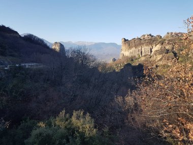 Yunan Trikala mükemmeliyetindeki meteora kilise manastırı, Ortodoks inanç merkezi manastırı