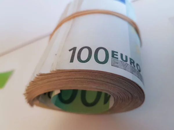 Billets Banque Euro 100 Isolés Sur Marché Table Blanche — Photo