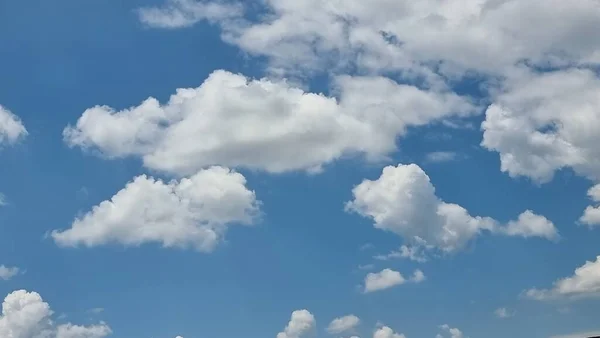 Moln Moln Blå Himmel Isolerad Som Bomull För Bakgrund Våren — Stockfoto