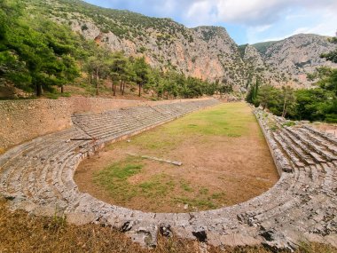 Delphi Stadyumu Antik Yunan tarihi gözler önüne seriyor