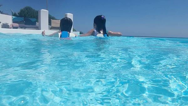 Piscina Junto Mar Grecia Para Vacaciones Backgorund Turismo —  Fotos de Stock