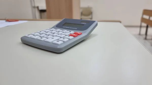 Calculadora Bolso Computador Eletrônico Fundo Vazio Botões Conta Escola — Fotografia de Stock