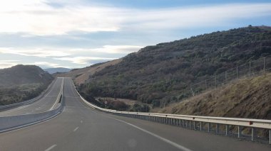 Karayolu Yunanistan 'dan Trikala Amia şehir otoyoluna 