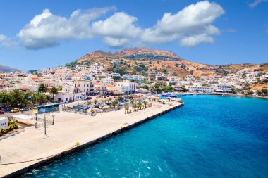 Siros ya da Syros Adası Yunan Hermoupoli Şehri yaz mevsimi turizm beldesinde
