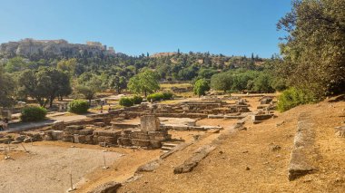 Atina şehri ve Partenon uzaktaki Yunanistan